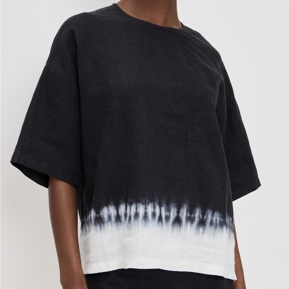 STAUD Black and White Tie-Dye Short Sleeve Top
